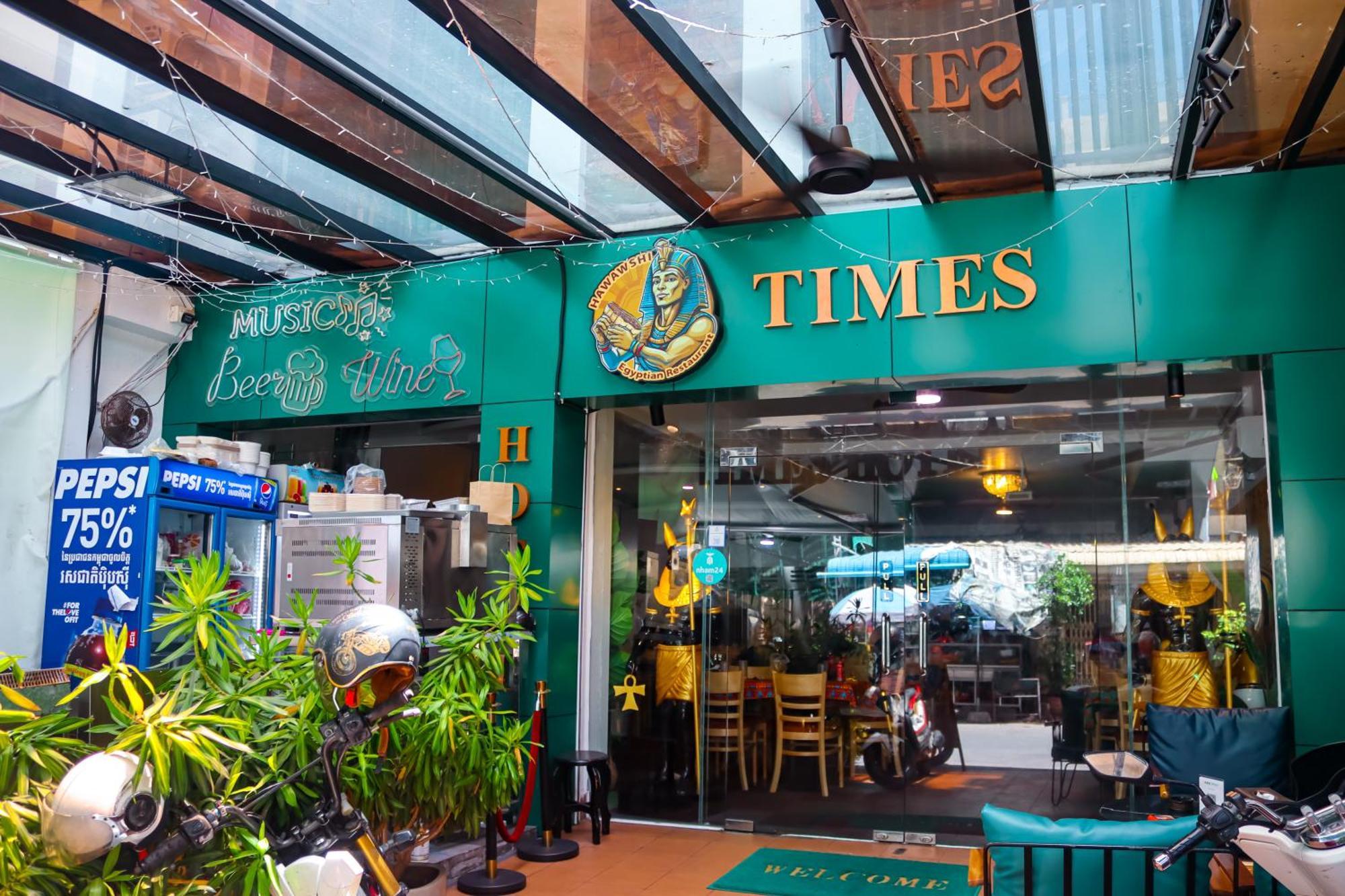Times Hotel At Bassac Lane プノンペン エクステリア 写真