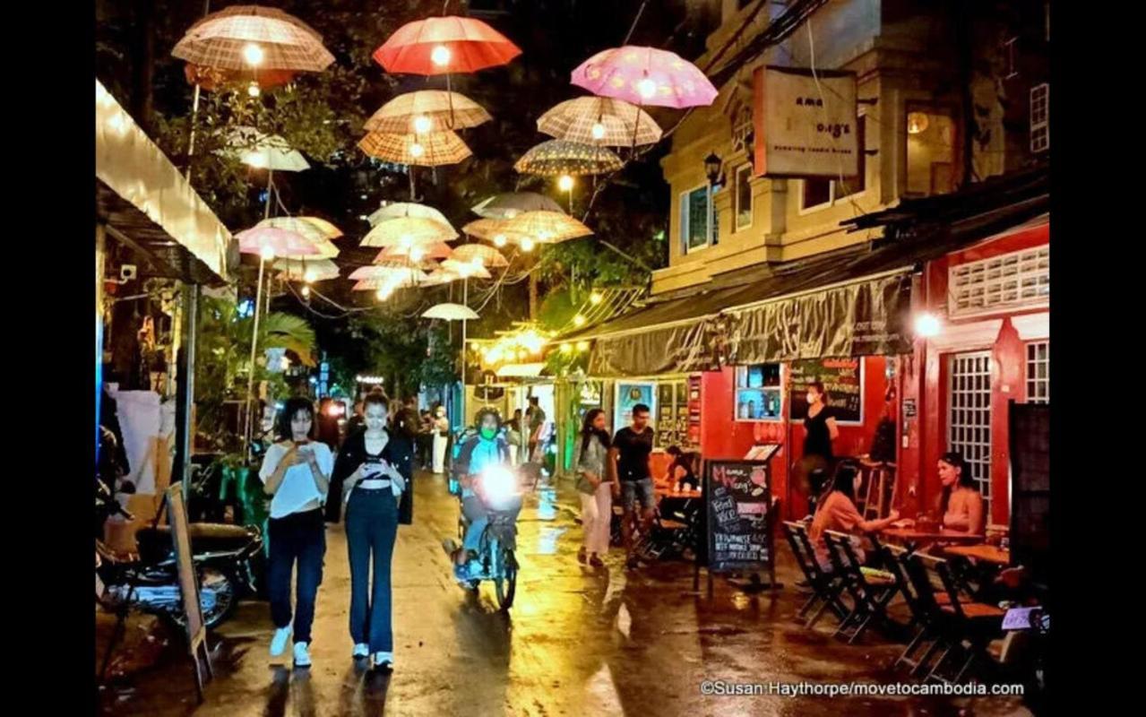 Times Hotel At Bassac Lane プノンペン エクステリア 写真