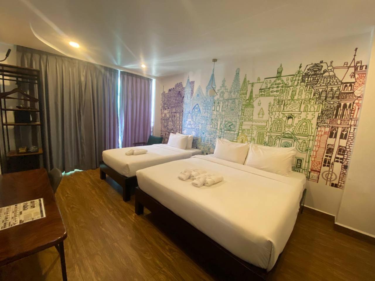 Times Hotel At Bassac Lane プノンペン エクステリア 写真