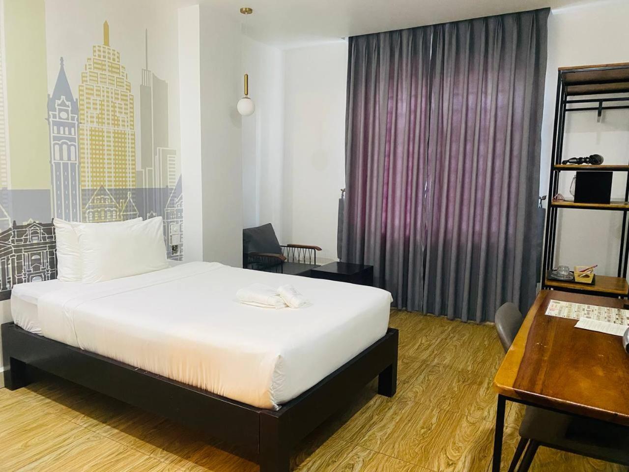 Times Hotel At Bassac Lane プノンペン エクステリア 写真